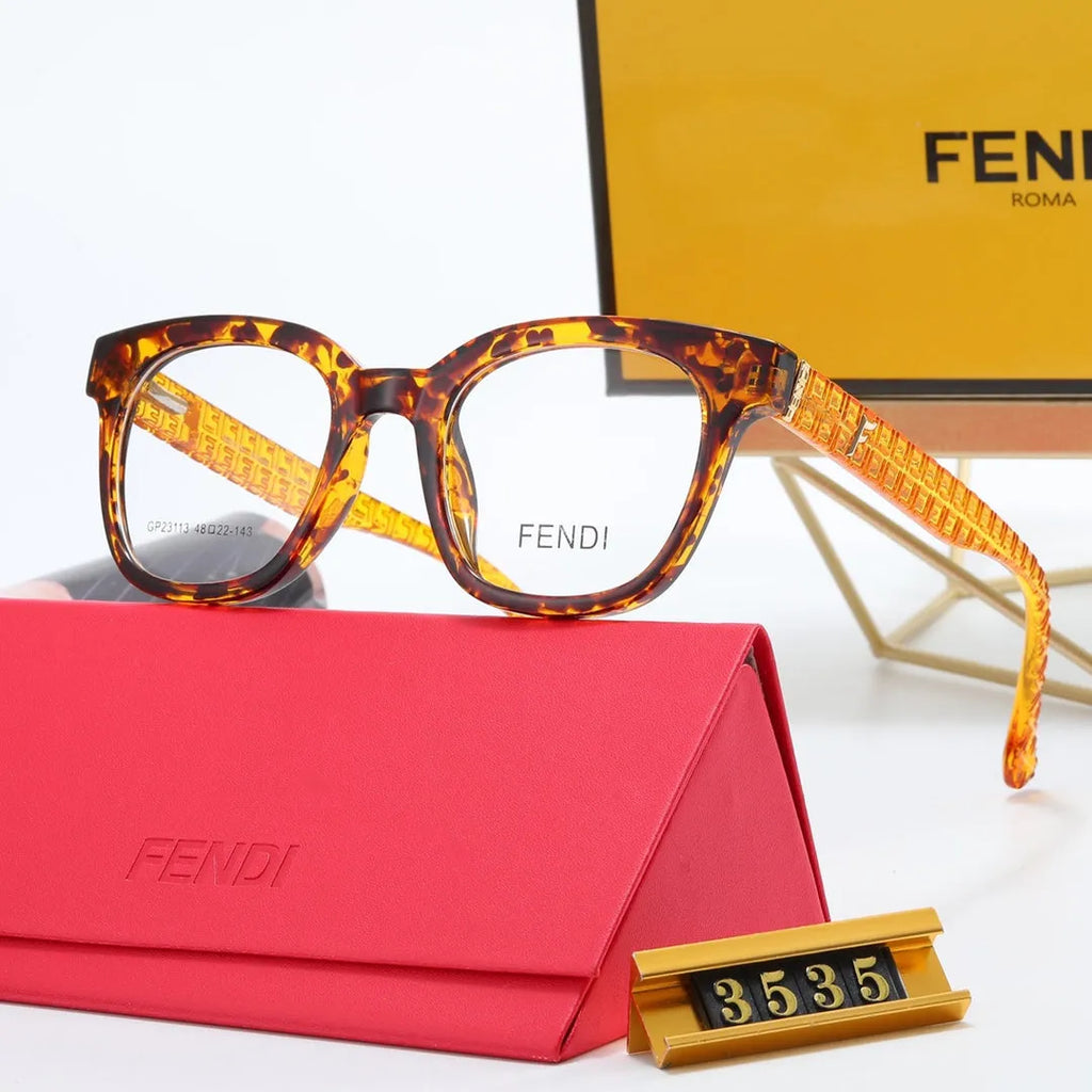 Fashionable Letter Sunglasses N608