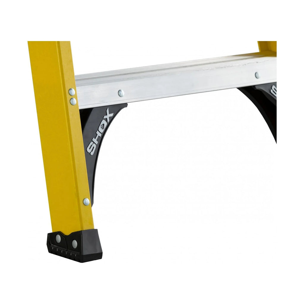 8' Fiberglass Step Ladder A802