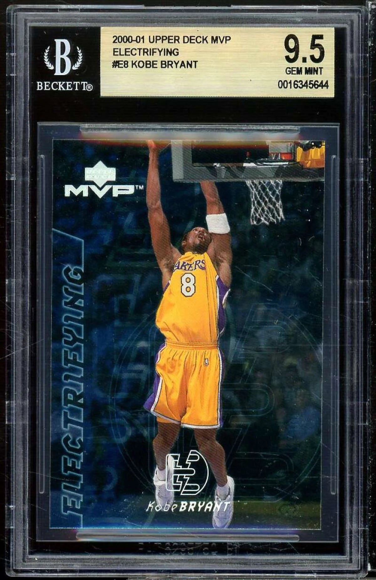 Kobe Bryant Card T903407