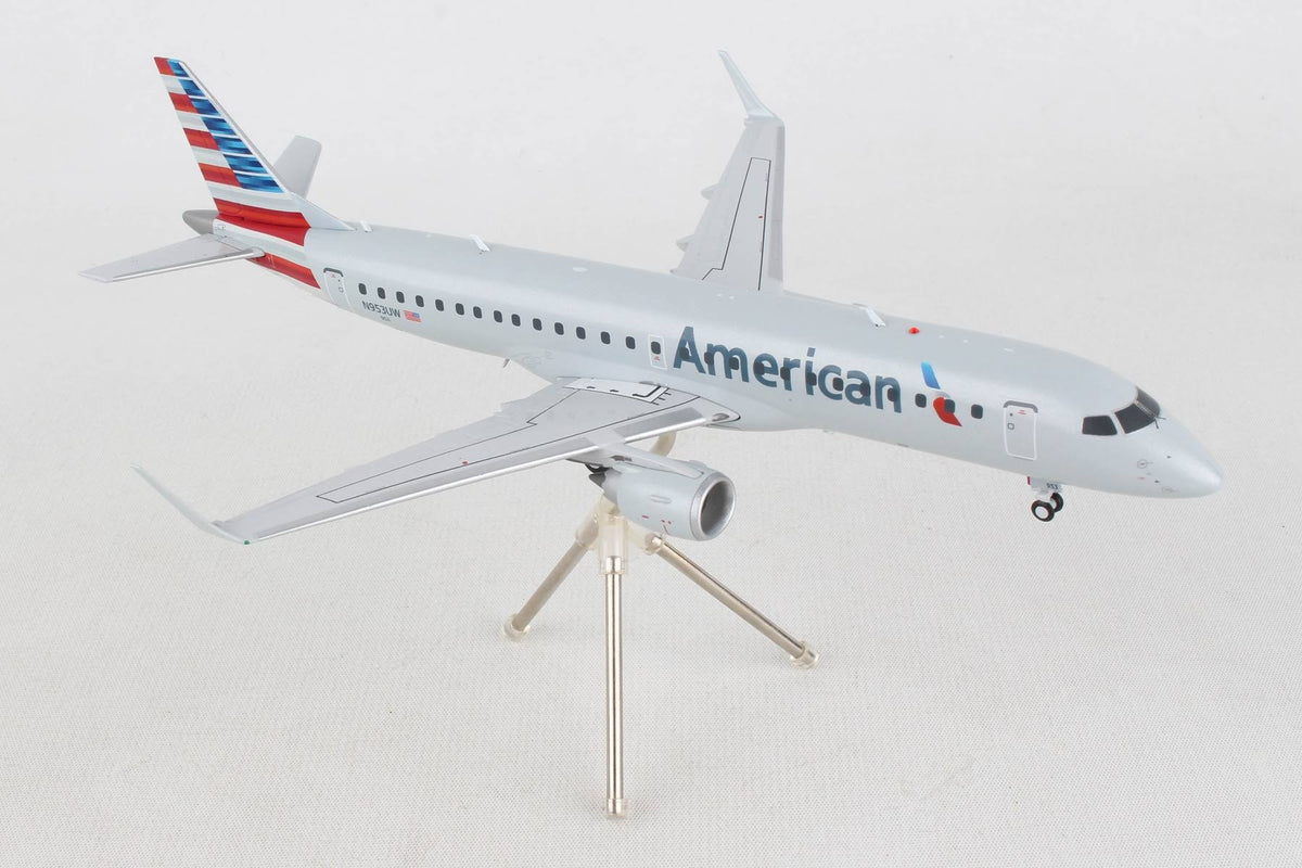 American ERJ-190 Airplane Model W318857