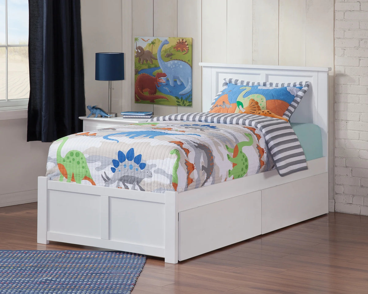 Twin Solid Wood Platform Bed with Footboard & 2 Storage Drawers in White T618