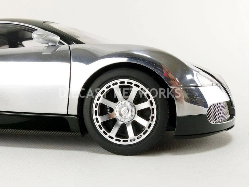 1/18 Bugatti Veyron Racing Green W24932