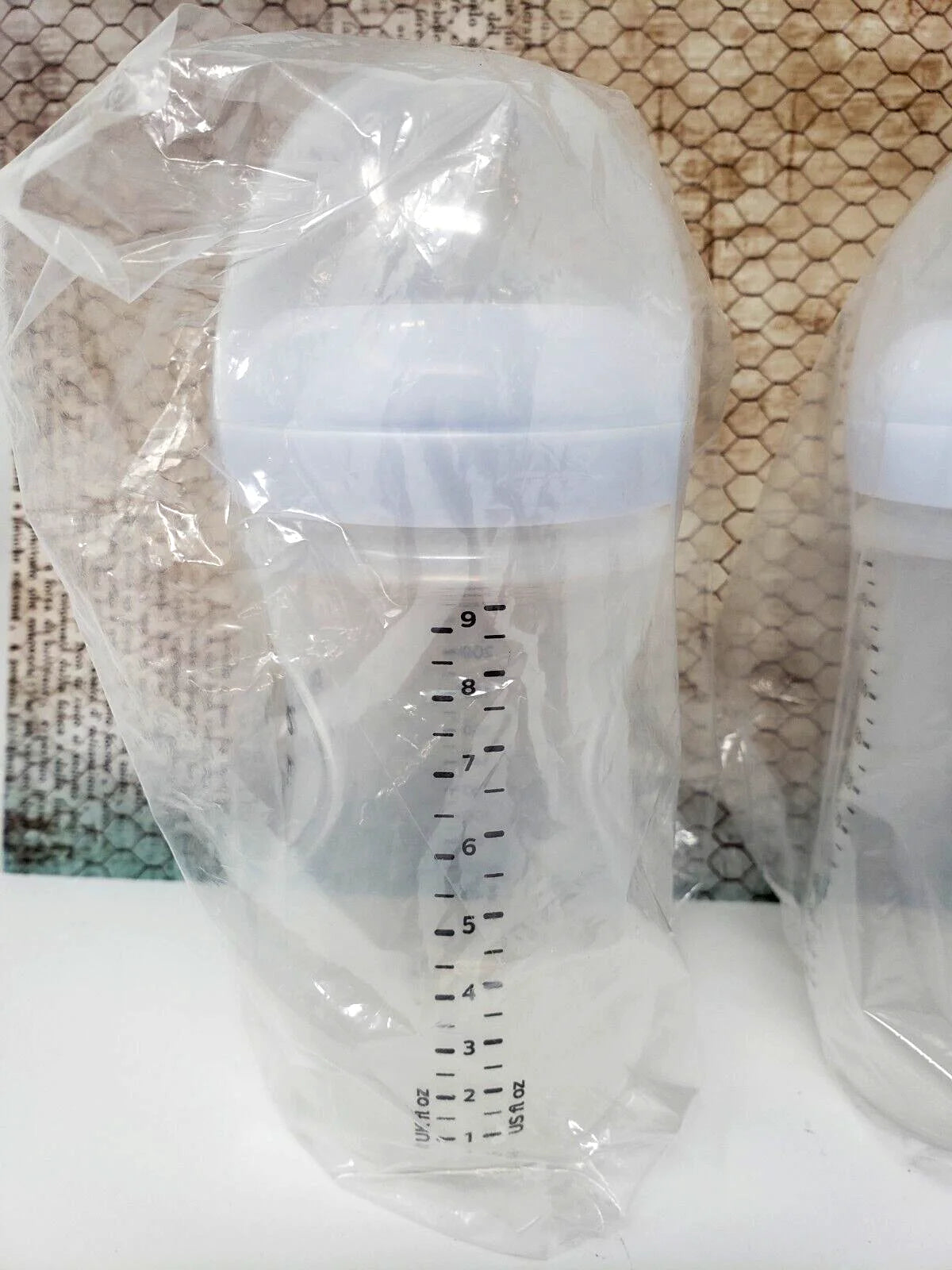 2 Pack Plastic Natural Baby Bottles Anti-colic 9oz O466