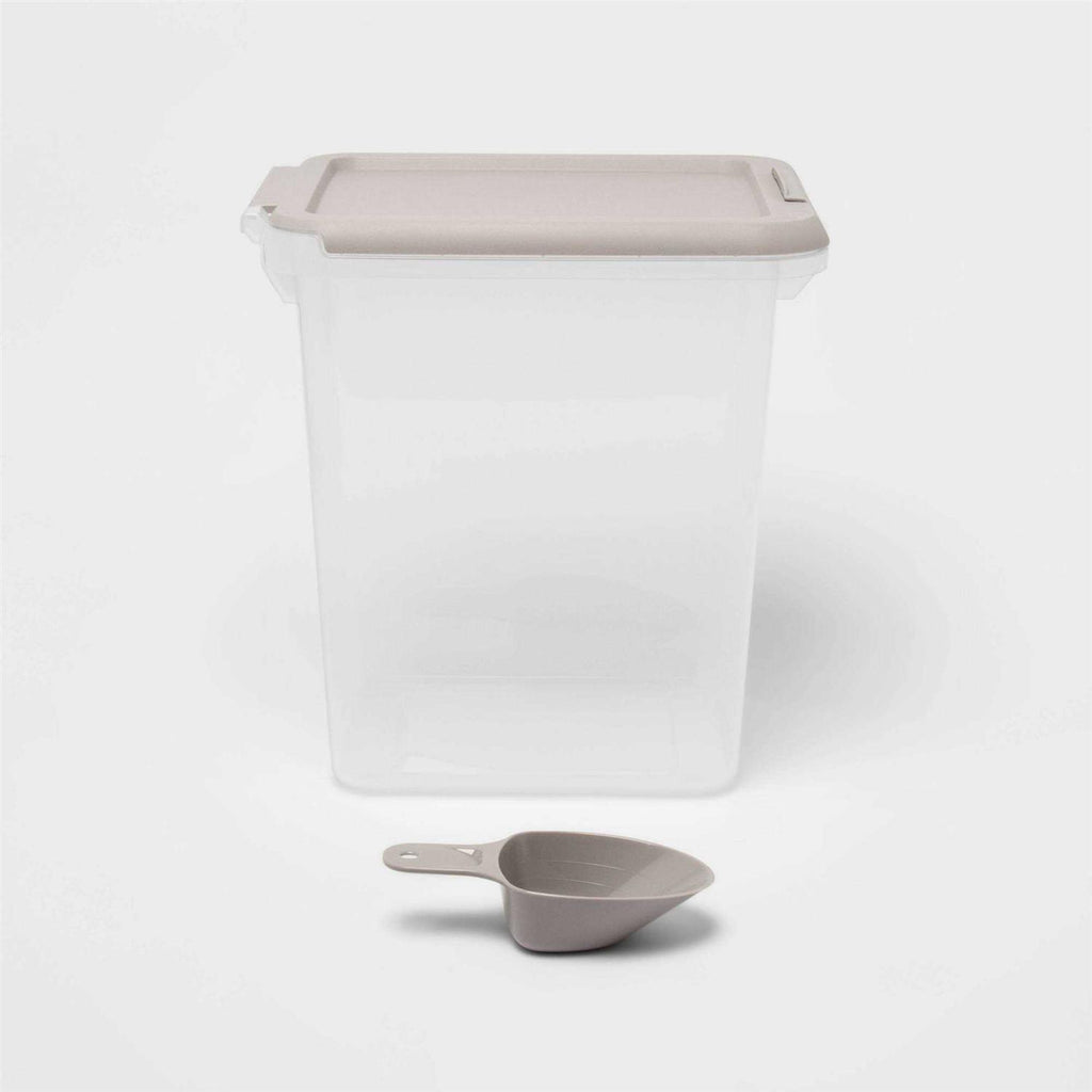 Pet Food Storage Tub with Built-in Scoop X54072