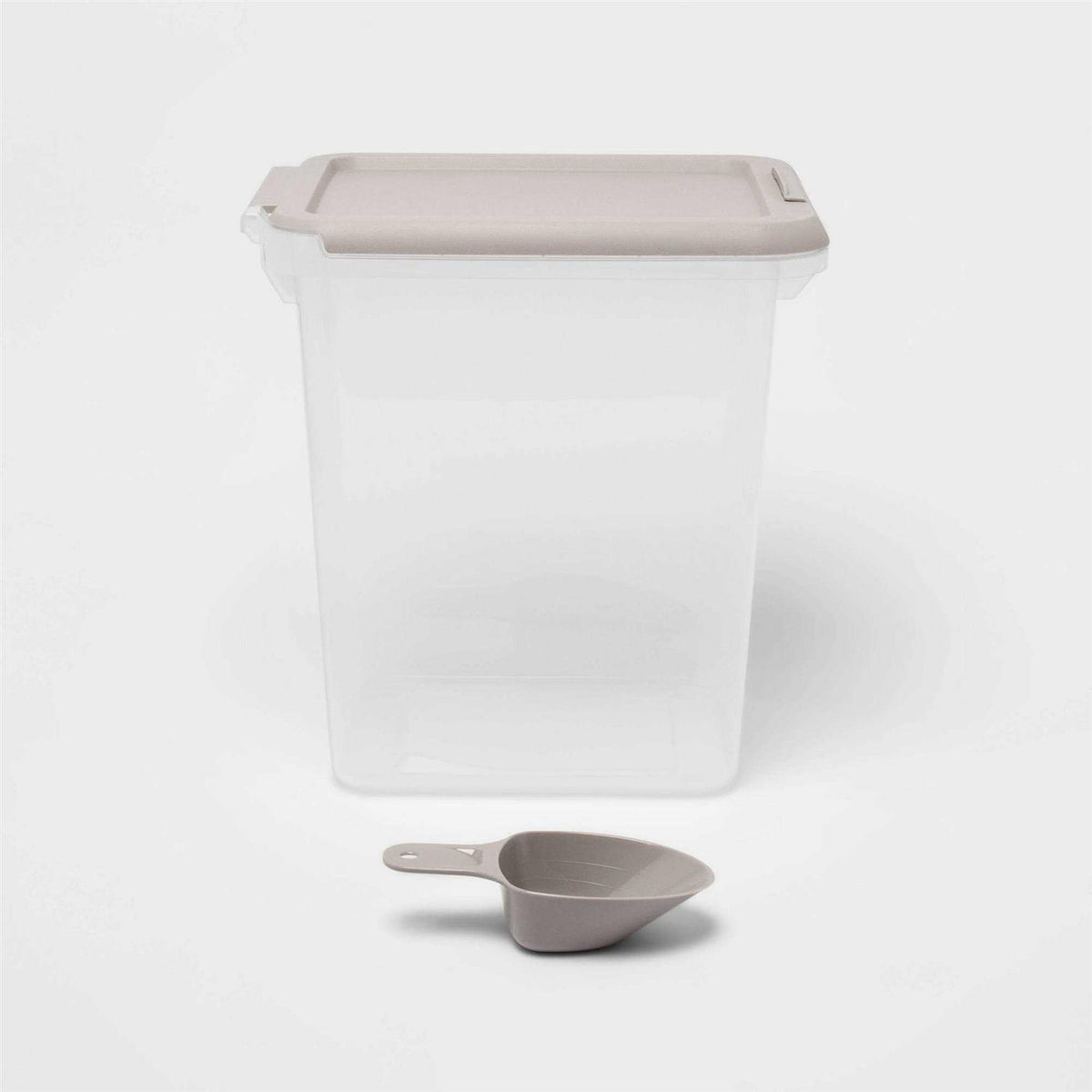 Pet Food Storage Tub with Built-in Scoop X54072