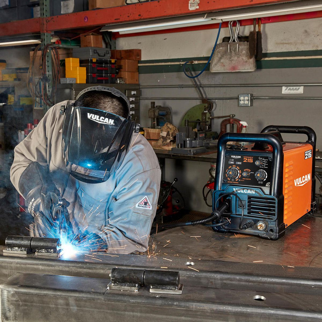 Industrial Welder with 120/240V Input I30355