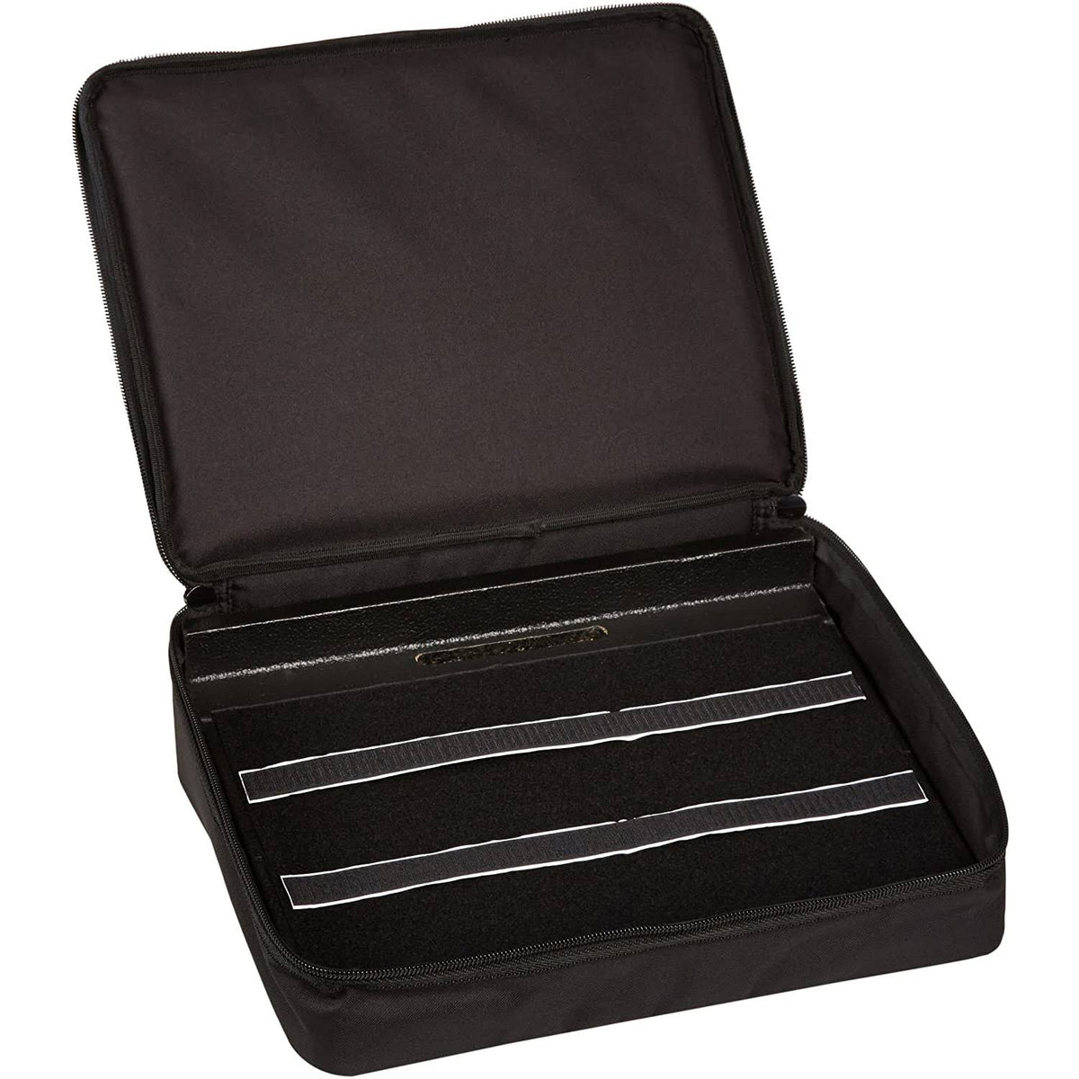Pedal Board with Carry Bag & Power Supply Z46582