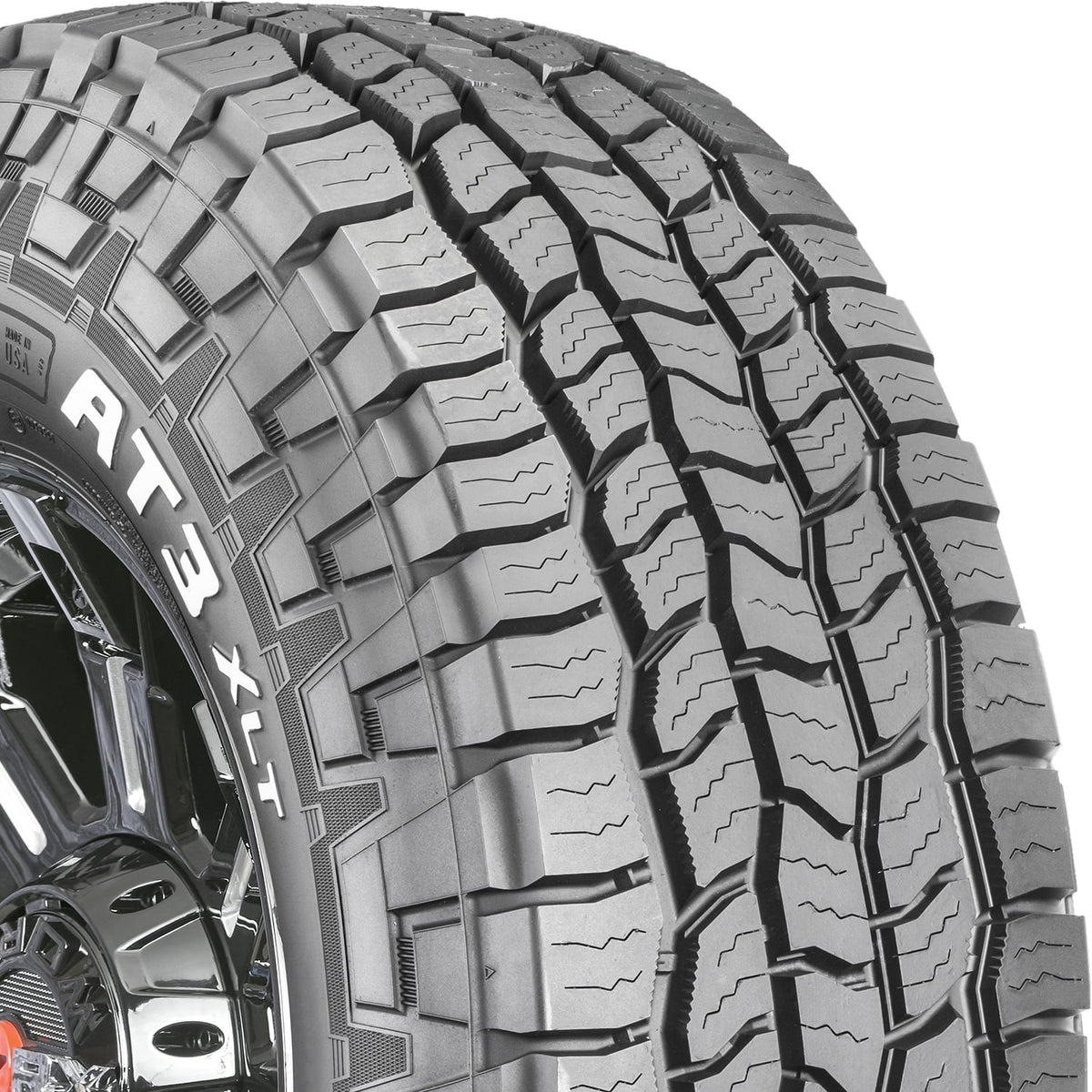 Set of 4 All Terrain Tires S675