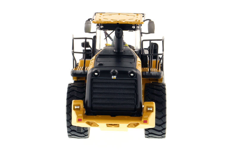 1/50 Caterpillar 972M Wheel Loader J8214