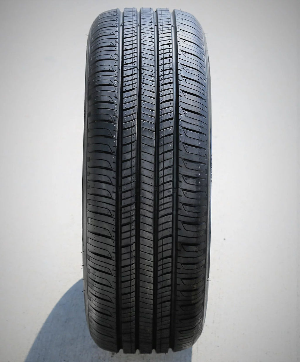 All-Season Tire 225/60R16 98V X73309
