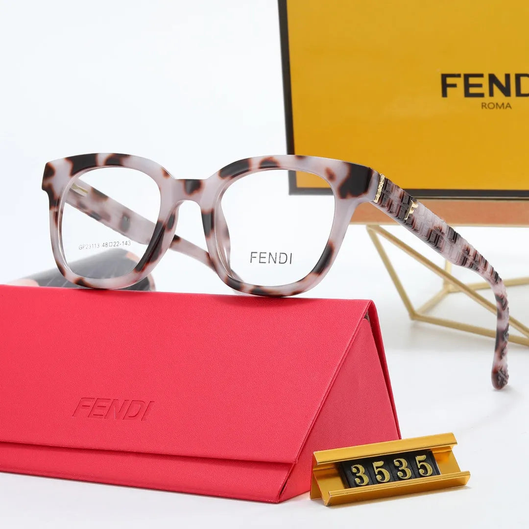 Fashionable Letter Sunglasses N608