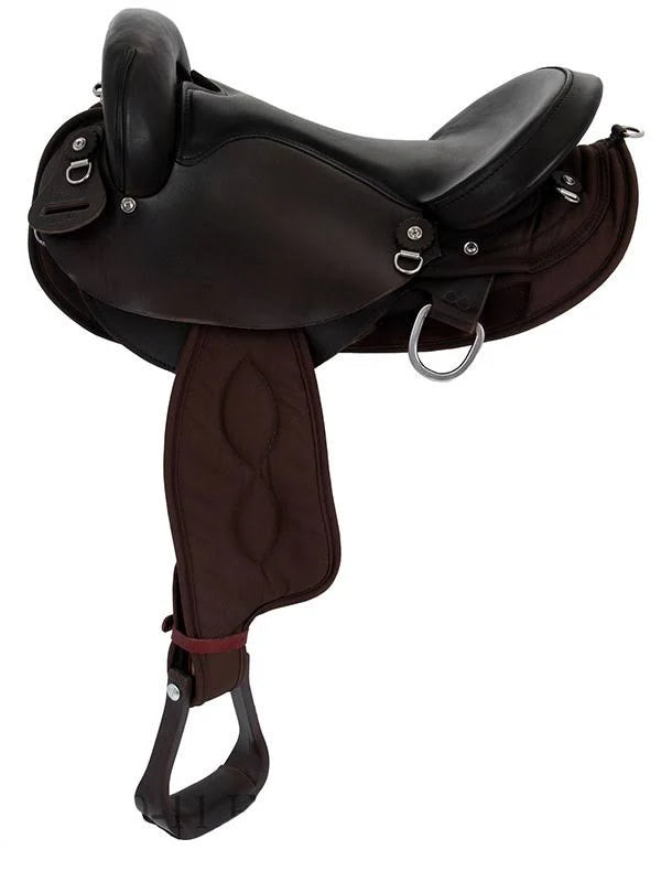 Black 16inch Endurance Saddle H73403