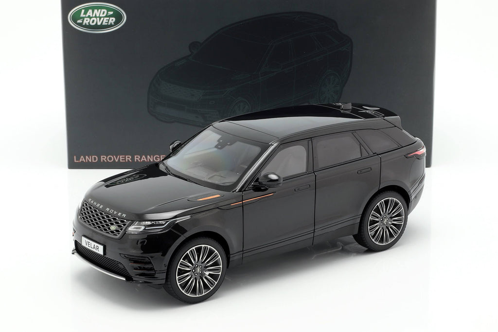 Black 1/18 Diecast Model Car E6696