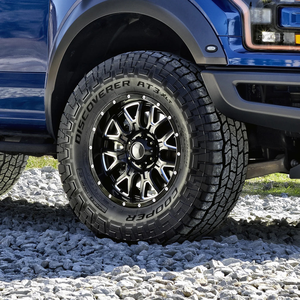 Set of 4 All Terrain Tires S675