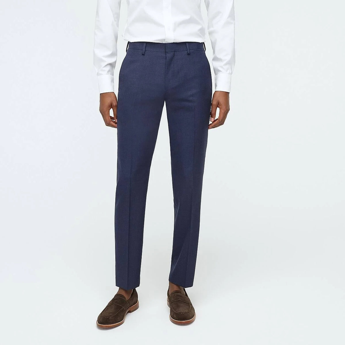 Slim-Fit Suit Pant in Italian Wool R620