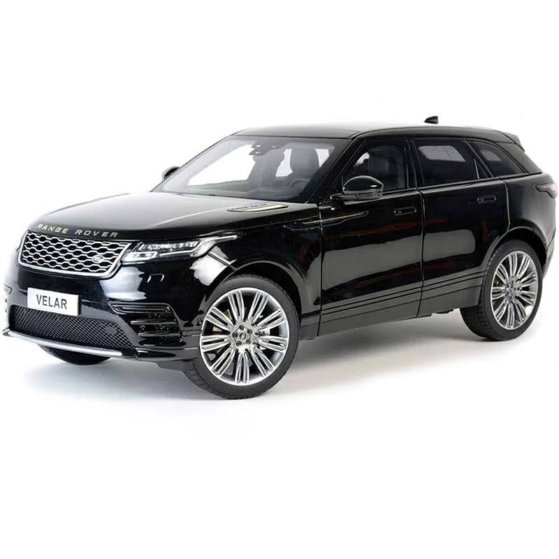 Black 1/18 Diecast Model Car E6696